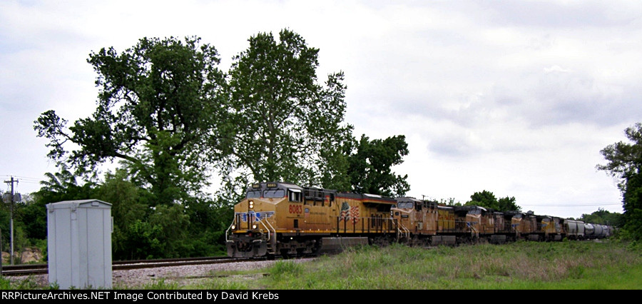 UP 8083